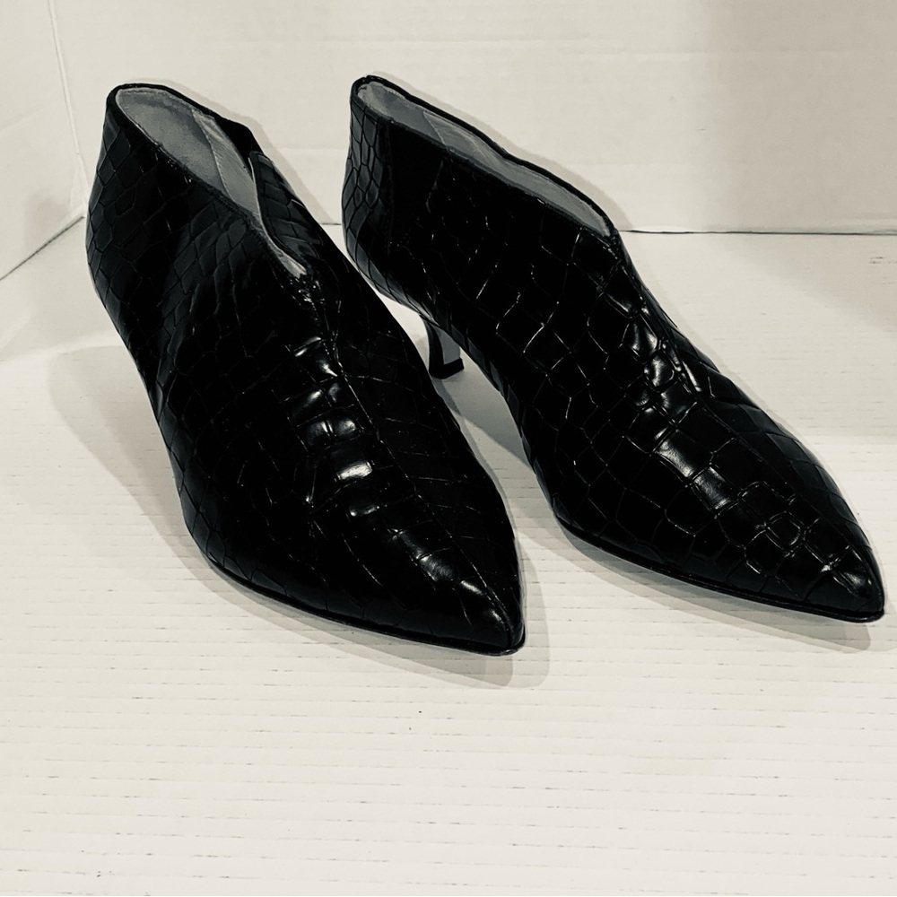Tibi Crocodile-Embossed Leather Kitten-Heel Booties Size US-9 EU-39.5